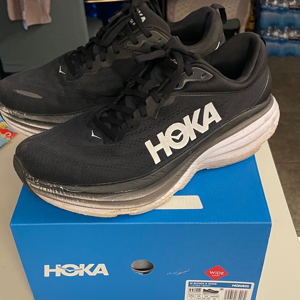 Hoka Bondi 8 size 11 2E wide